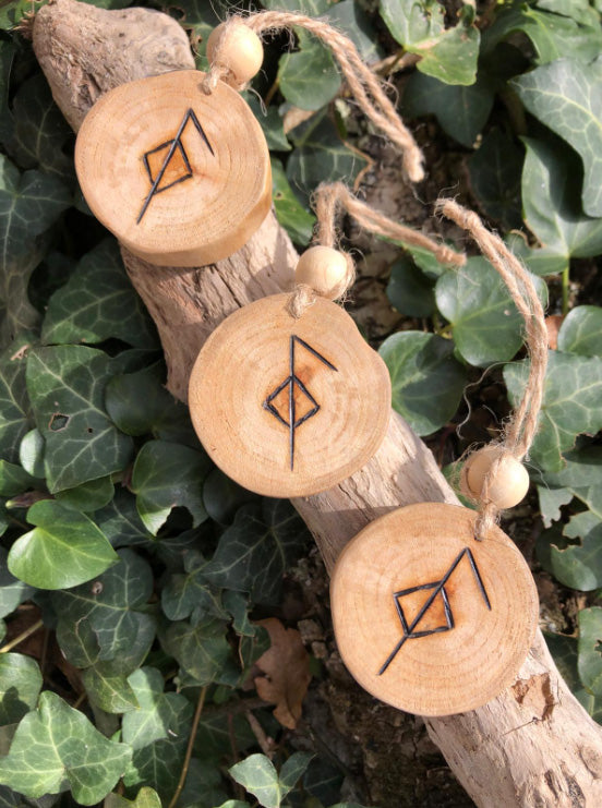 Talisman viking de santé – rune gravée pour renforcer l’énergie vitale et le bien-être