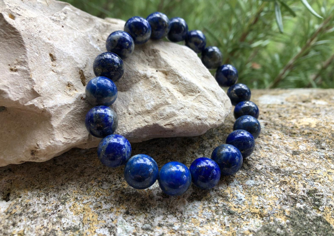 Boutique de Lithothérapie - Bracelet en pierre Lapis Lazuli avec perles de 10mm
