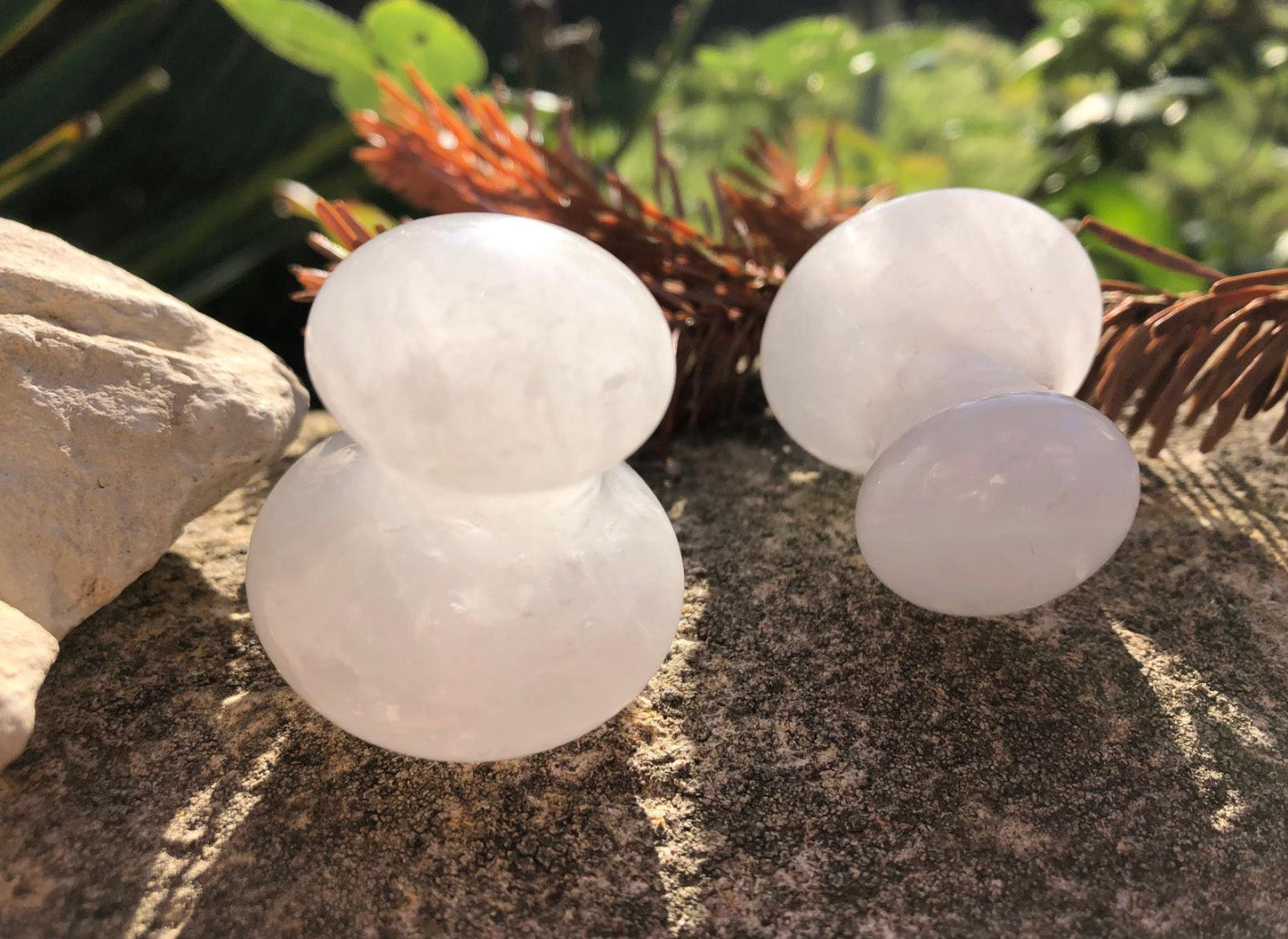 Boutique ésotérique - Champignon de massage en Cristal de Roche