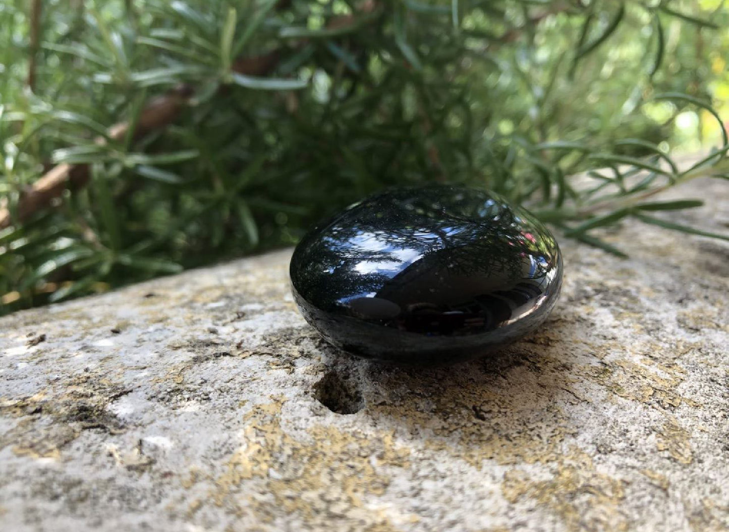 Boutique ésotérique - Lithothérapie Galet en Obsidienne - SOEURS