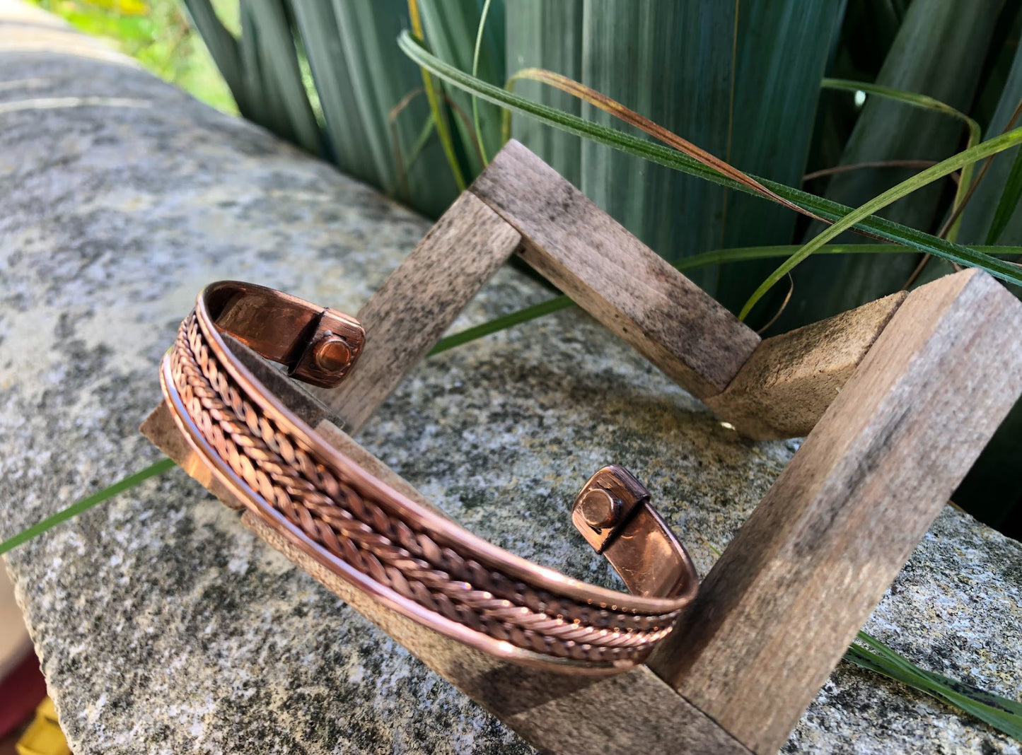 Boutique ésotérique - Bracelet Magnétique en Cuivre motif "Unité" - SOEURS