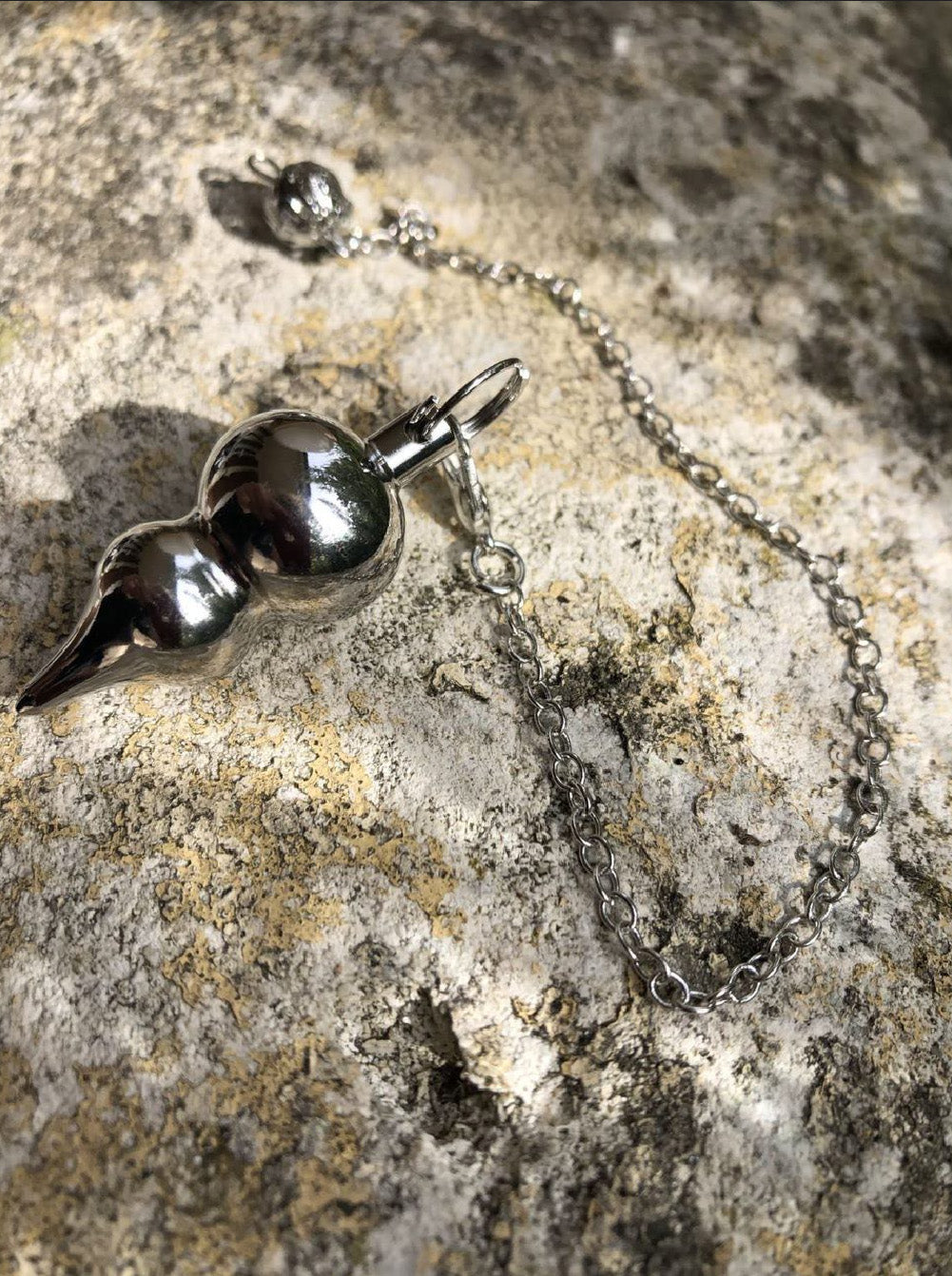 Boutique ésotérique - Divination Pendule Argenté Boule - SOEURS