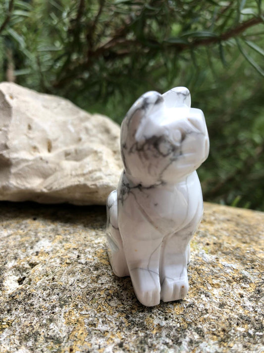 Boutique de Lithothérapie - Figurine petit Chat en Howlite blanche - SOEURS