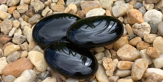 3 Galets de lithothérapie en Obsidienne noire pour la protection et l'ancrage
