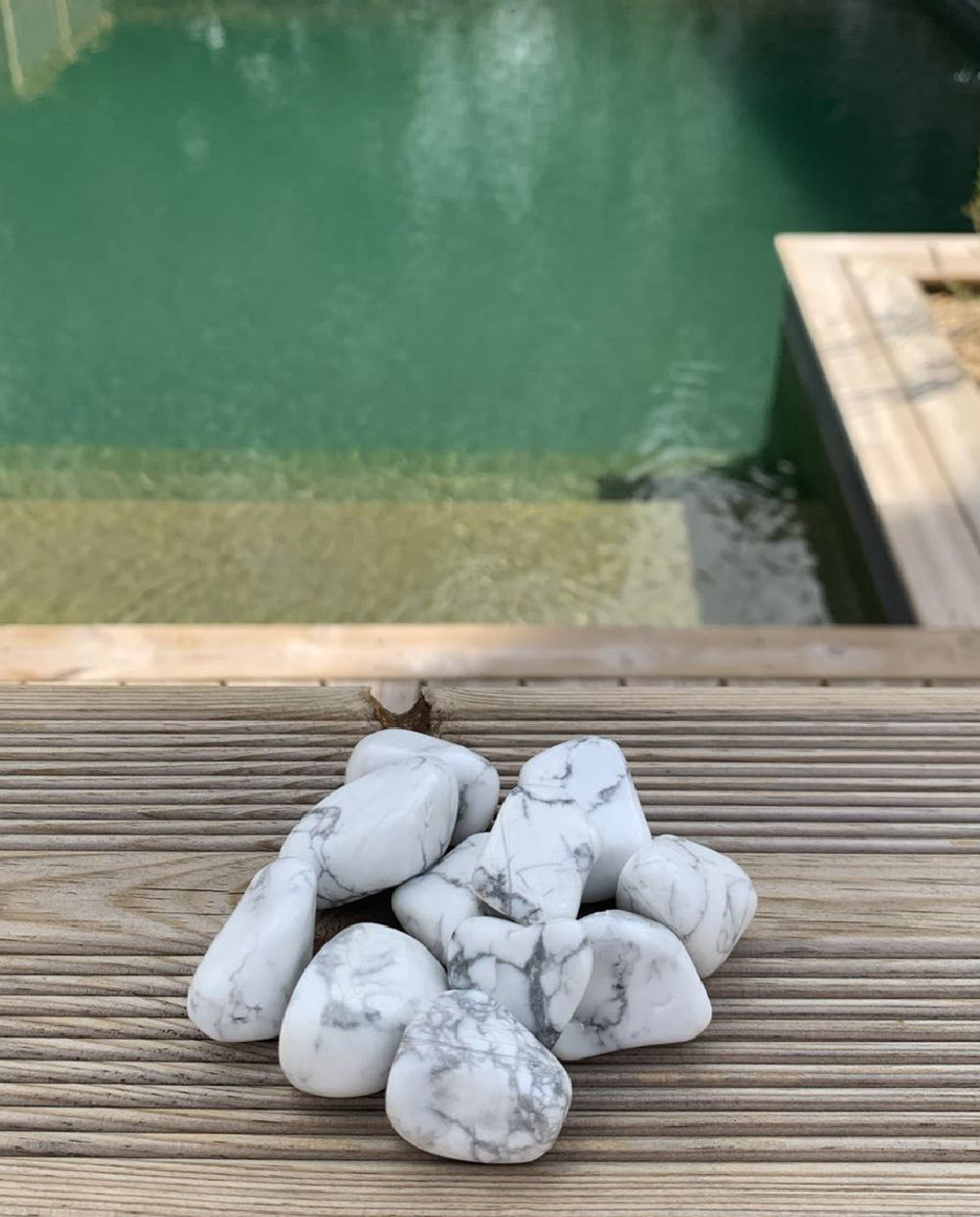 Howlite :  Calme, Patience, Sommeil