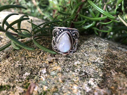 Boutique ésotérique - Bague lithothérapie en Pierre de Lune - SOEURS