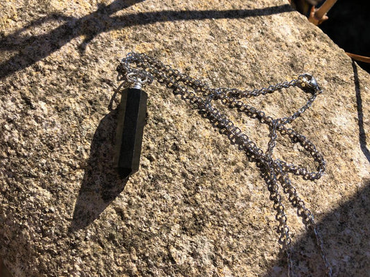 Boutique ésotérique - Lithothérapie Pendentif Pointe en Onyx - SOEURS