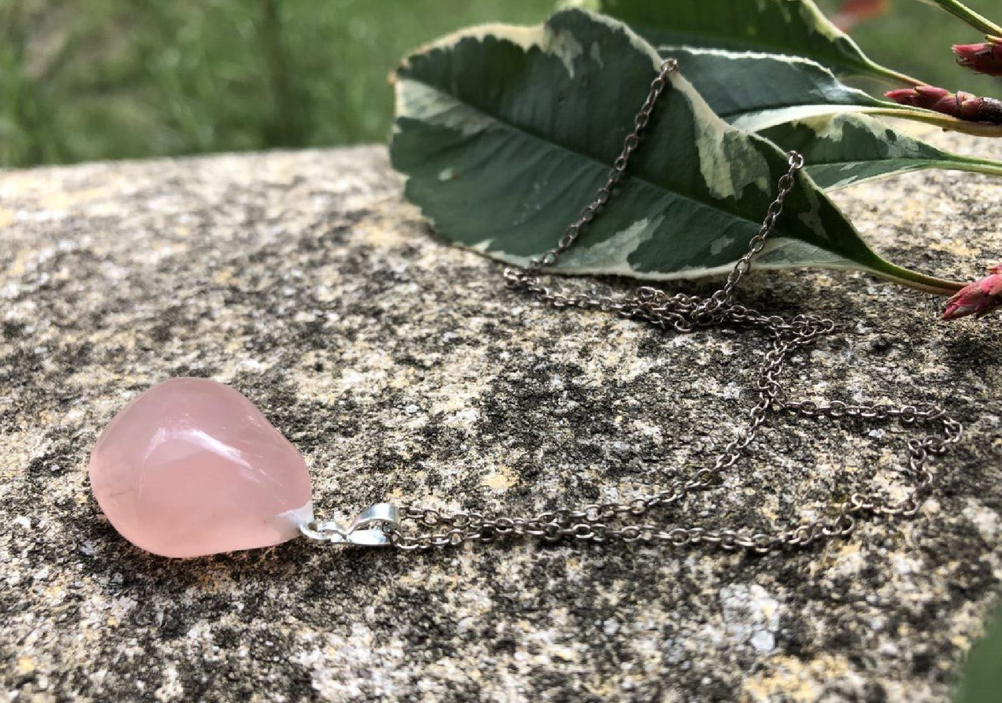 Boutique ésotérique - Lithothérapie Quartz Rose Pendentif en Pierre - SOEURS