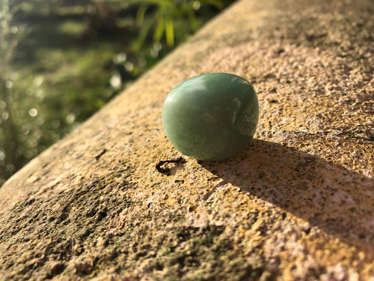 Boutique ésotérique - Lithothérapie Pierre Cubique Aventurine Verte - SOEURS