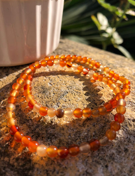Boutique ésotérique en ligne - 2 Bracelets en pierre Cornaline (perles 04mm)