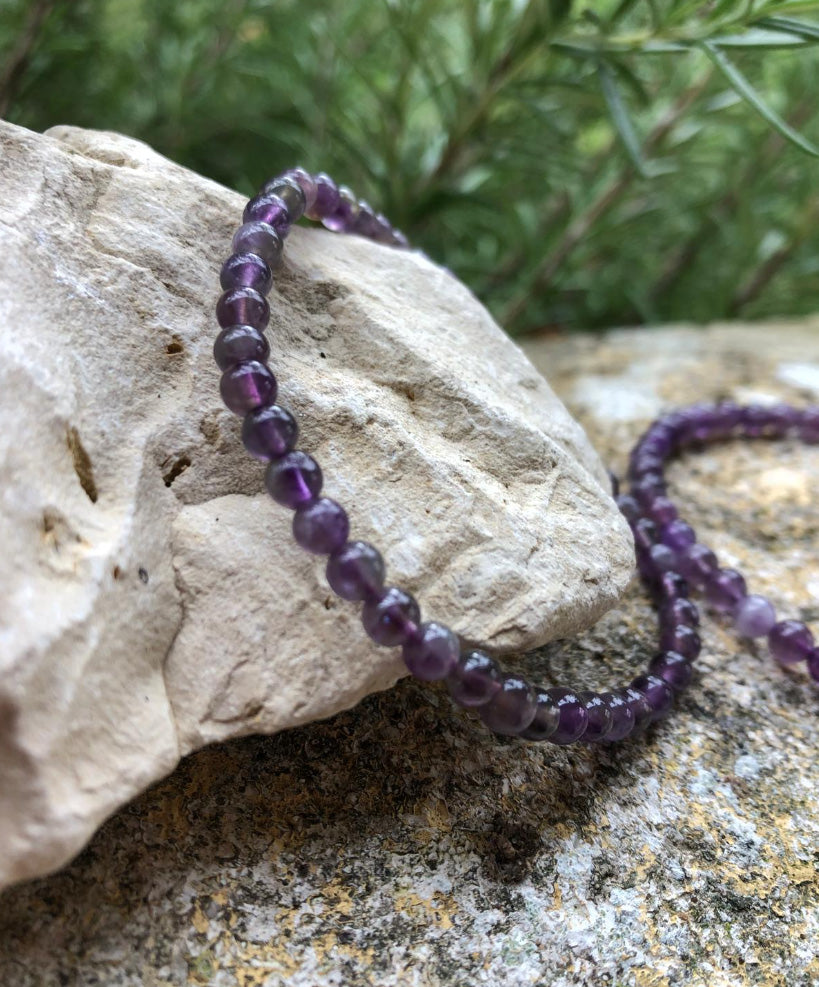 Boutique ésotérique en ligne - bracelet en pierre naturelle Améthyste 04mm