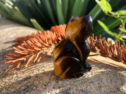 Boutique de Lithothérapie en ligne - Figurine Chat en pierre Oeil de Tigre