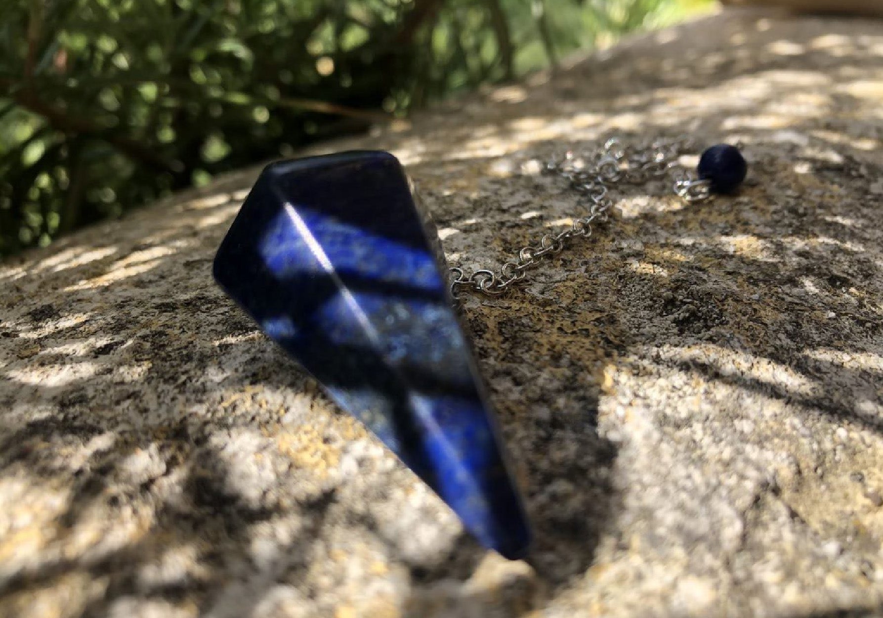 Boutique ésotérique - Divination Pendule en Pierre Lapis Lazuli  - SOEURS