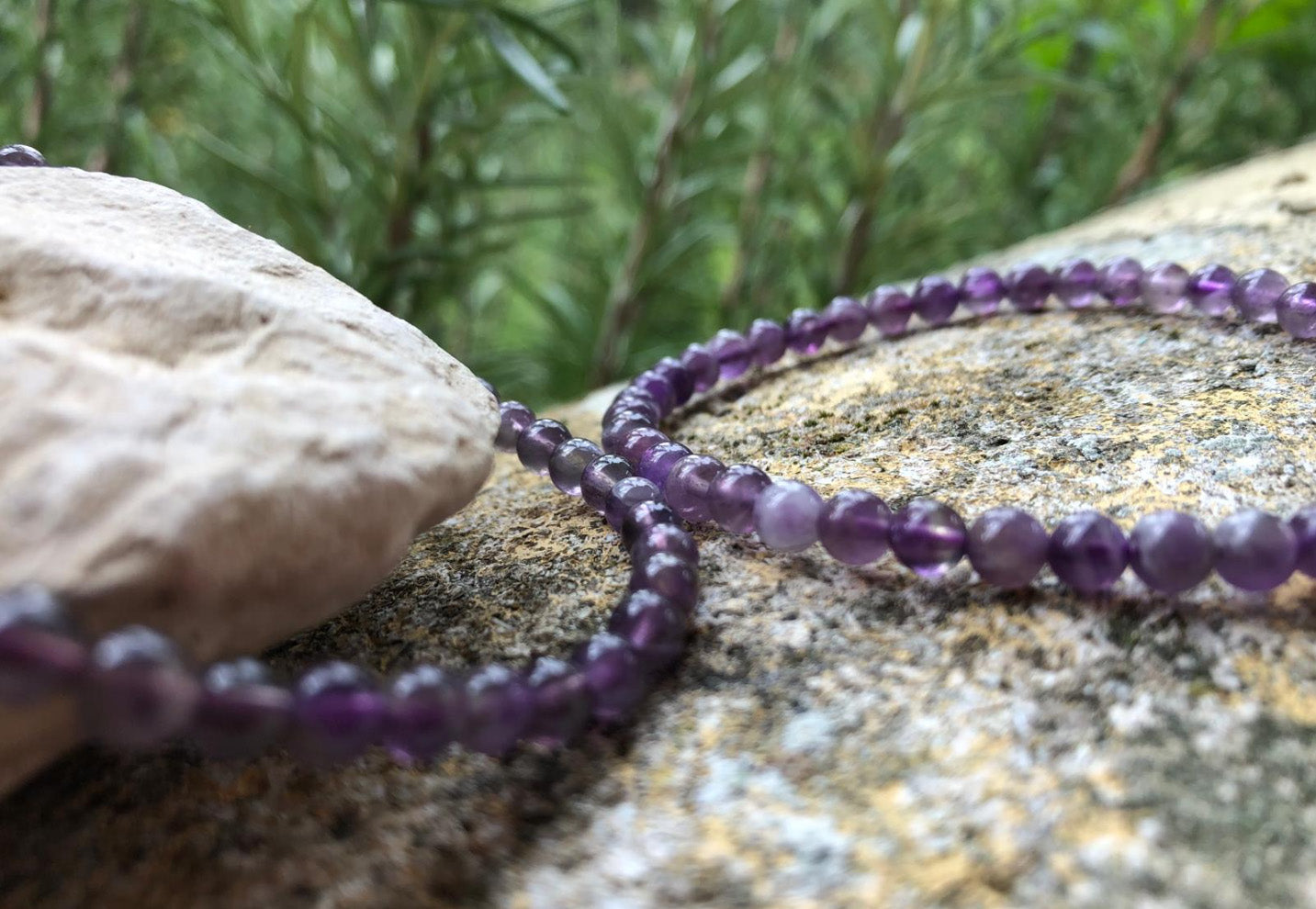 Boutique de lithothérapie en ligne - bracelet en améthyste boule de 04mm
