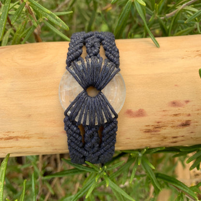 Bracelet spirituel artisanal bleu nuit idée cadeau originale et spirituelle pour méditation et protection énergétique
